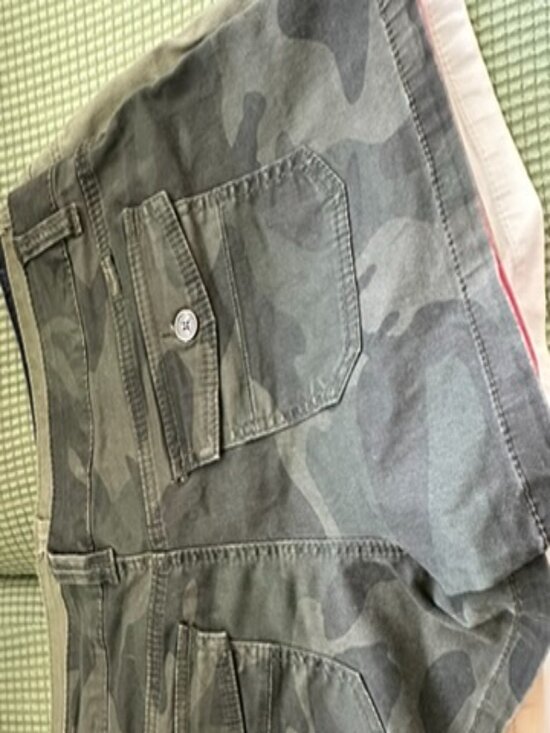 UNIONBAY DELANEY 3.5" STRETCH SHORTS CAMOUFLAGE - Picture 7 of 7